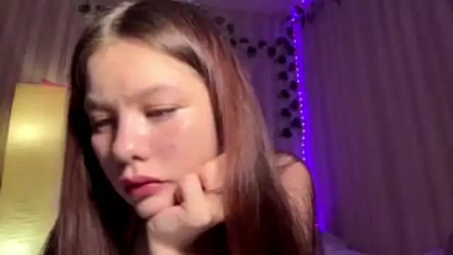 maybebaybexxx online show from May 15, 12:56 pm
