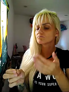 Snapshot of CopacabanaBlondgirl chatting on May 11, 2:56 pm CopacabanaBlondgirl online show from May 11, 2:56 pm