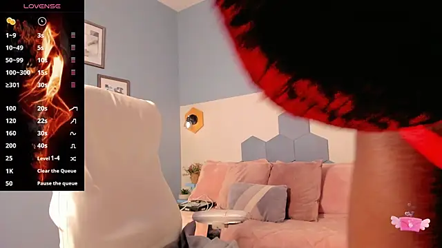 Scarlet Big boobs online show from May 11, 12:33 pm