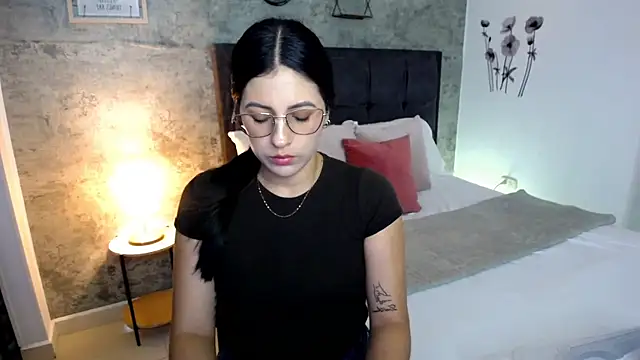 isa cruzx online show from May 15, 9:33 pm