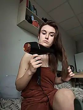 Kamila lov online show from May 21, 1:40 pm