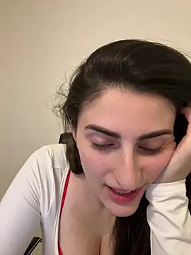 Snapshot of OliviaBaby- chatting on May 13, 9:33 pm OliviaBaby- online show from May 13, 9:33 pm