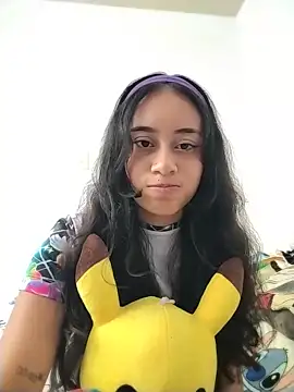 L0lita Emi12 online show from May 26, 1:51 pm