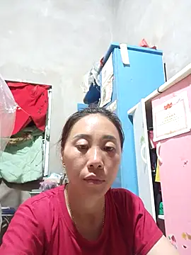 Snapshot of Jinli_01 chatting on May 16, 2:05 pm Jinli 01 online show from May 16, 2:05 pm