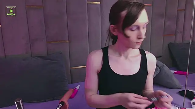 GraceMorgana online show from May 19, 8:15 pm