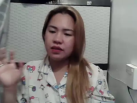 Snapshot of mecka20 chatting on May 11, 2:45 pm mecka20 online show from May 11, 2:45 pm
