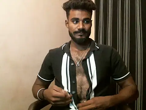 Snapshot of indianvijay chatting on May 5, 11:24 pm indianvijay online show from May 5, 11:24 pm