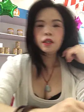 nidejiejie online show from May 17, 12:30 am