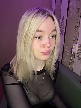 Snapshot of Velvet_Doll_ chatting on May 26, 4:19 am Velvet Doll online show from May 26, 4:19 am