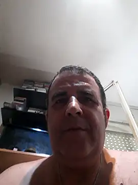 Snapshot of Camsexycum69 chatting on July 17, 1:18 pm Camsexycum69 online show from July 17, 1:18 pm