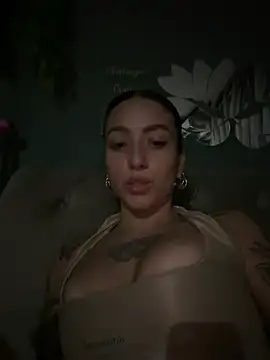 MartinadeCaxias online show from May 26, 11:01 pm