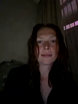Snapshot of MillaSmileX chatting on May 16, 6:28 pm MillaSmileX online show from May 16, 6:28 pm