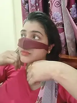 Snapshot of Joya-02 chatting on May 20, 7:42 pm Joya-02 online show from May 20, 7:42 pm