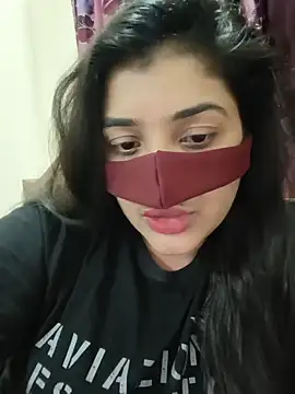 Snapshot of Joya-02 chatting on May 22, 7:41 pm Joya-02 online show from May 22, 7:41 pm