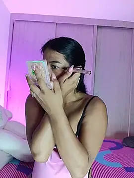Snapshot of Raven_stonee01 chatting on May 30, 12:52 am Raven stonee01 online show from May 30, 12:52 am