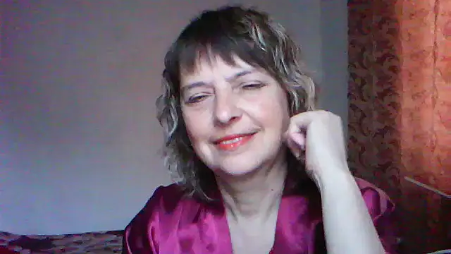 Snapshot of ElizabethGorden chatting on May 7, 3:01 am ElizabethGorden online show from May 7, 3:01 am