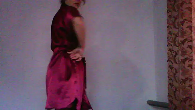 Snapshot of ElizabethGorden chatting on May 11, 3:23 am ElizabethGorden online show from May 11, 3:23 am