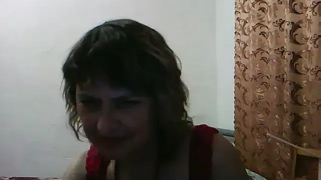 Snapshot of ElizabethGorden chatting on May 11, 5:54 pm ElizabethGorden online show from May 11, 5:54 pm
