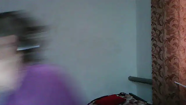 Snapshot of ElizabethGorden chatting on May 12, 12:57 pm ElizabethGorden online show from May 12, 12:57 pm