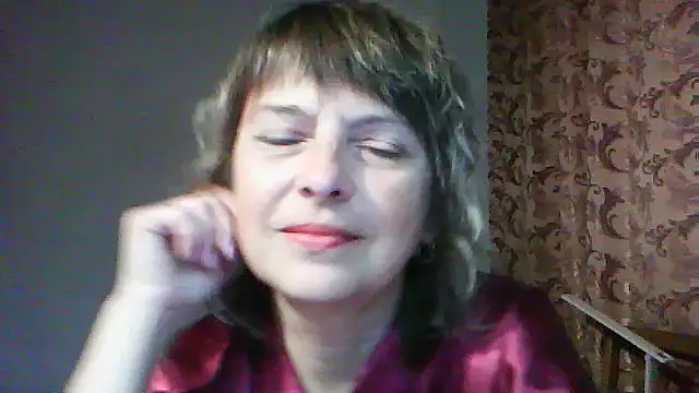 Snapshot of ElizabethGorden chatting on May 18, 3:46 am ElizabethGorden online show from May 18, 3:46 am