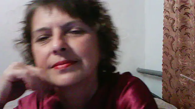 Snapshot of ElizabethGorden chatting on May 24, 6:24 pm ElizabethGorden online show from May 24, 6:24 pm