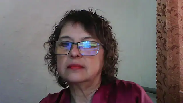 Snapshot of ElizabethGorden chatting on May 29, 4:10 am ElizabethGorden online show from May 29, 4:10 am