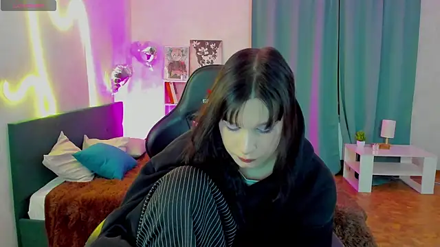 vanila girl online show from May 19, 7:37 am