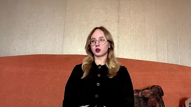 MableBelnap online show from June 3, 1:46 pm