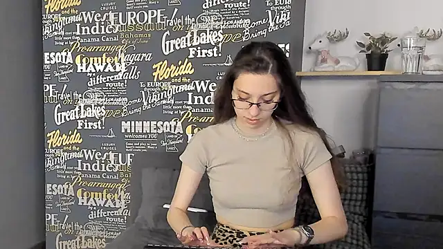 Snapshot of RavennBliss chatting on May 28, 5:27 am RavennBliss online show from May 28, 5:27 am