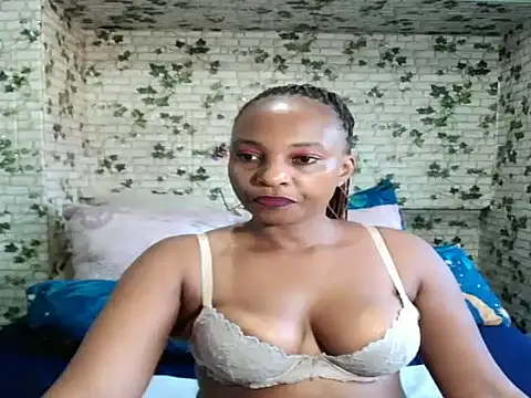Snapshot of Ebony_Seduction00 chatting on June 1, 6:04 am Ebony Seduction00 online show from June 1, 6:04 am