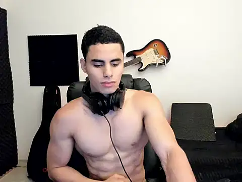 chicozen online show from May 29, 11:25 pm