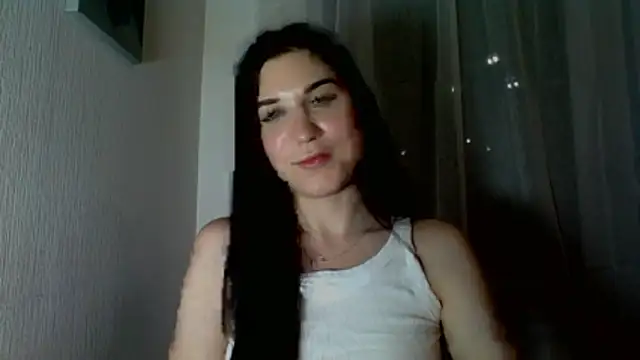 Snapshot of Katiee_Foxi chatting on May 7, 7:19 pm Katiee Foxi online show from May 7, 7:19 pm