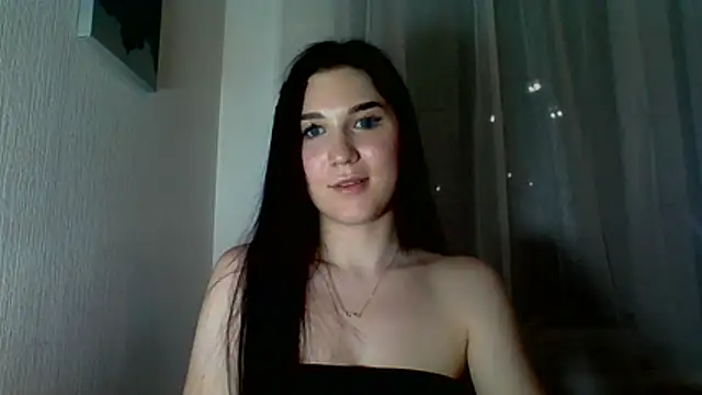Snapshot of Katiee_Foxi chatting on May 16, 7:45 pm Katiee Foxi online show from May 16, 7:45 pm