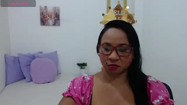Scarlett Adams  online show from May 13, 12:24 pm