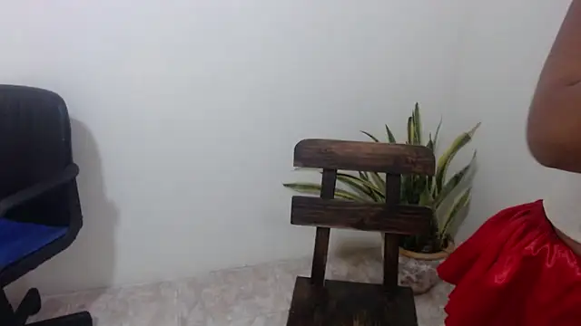 Scarlett Adams  online show from May 30, 2:47 pm