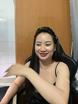 Snapshot of Bella439 chatting on May 22, 2:55 pm Bella439 online show from May 22, 2:55 pm