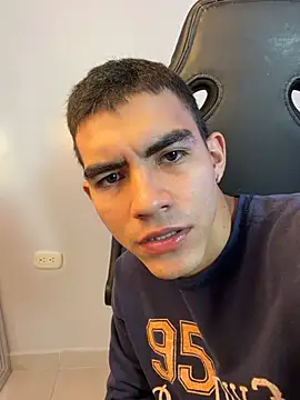 Sebastian Vega online show from July 12, 12:56 am