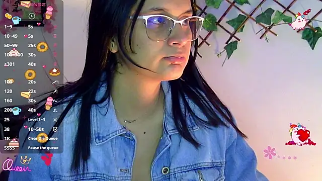 Snapshot of adysson_lee chatting on May 9, 4:12 pm adysson lee online show from May 9, 4:12 pm