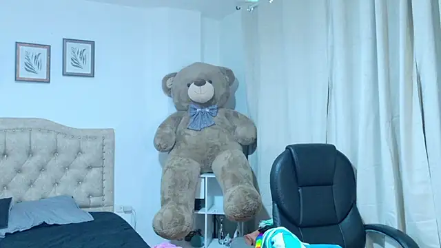 Snapshot of JOE_BIG_ chatting on May 29, 12:36 pm JOE BIG online show from May 29, 12:36 pm
