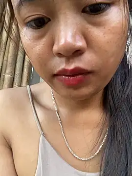 Snapshot of Tryphena chatting on July 12, 10:45 pm Tryphena online show from July 12, 10:45 pm