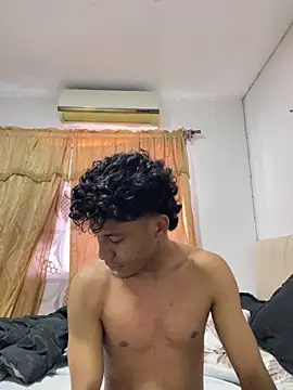 thecamilo online show from June 16, 4:20 pm