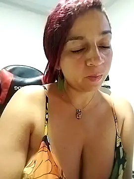 Snapshot of Tumilf chatting on June 3, 1:52 am Tumilf online show from June 3, 1:52 am