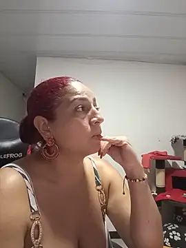 Snapshot of Tumilf chatting on July 2, 3:17 am Tumilf online show from July 2, 3:17 am