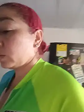 Snapshot of Tumilf chatting on July 2, 4:24 pm Tumilf online show from July 2, 4:24 pm