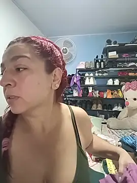 Snapshot of Tumilf chatting on July 8, 1:37 pm Tumilf online show from July 8, 1:37 pm