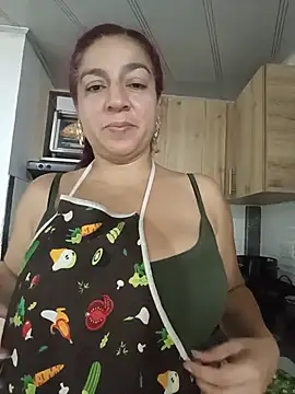 Snapshot of Tumilf chatting on July 9, 1:42 am Tumilf online show from July 9, 1:42 am
