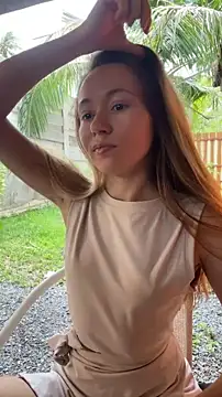 Mini girl do it better online show from May 16, 2:19 am