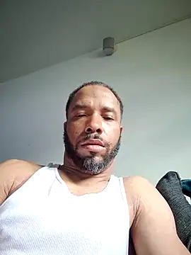 yoursexydaddy8181 online show from May 30, 12:02 pm