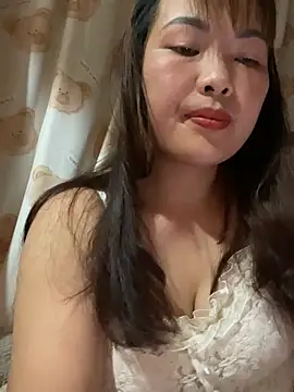 MUNMUN2K5 online show from May 11, 2:45 pm