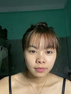 Cry sexy online show from May 16, 7:45 pm